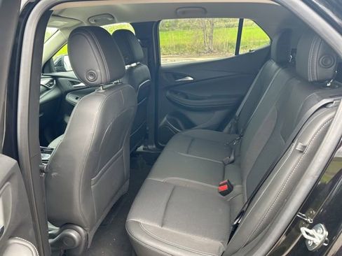 Used 2023 Buick Encore GX Preferred FWD image 7