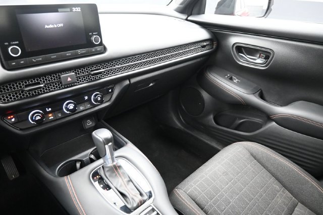 Used 2023 Honda HR-V Sport image 28
