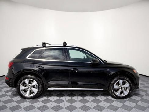 Certified 2023 Audi Q5 2.0T Premium w/ Convenience Package AWD/4WD image 8