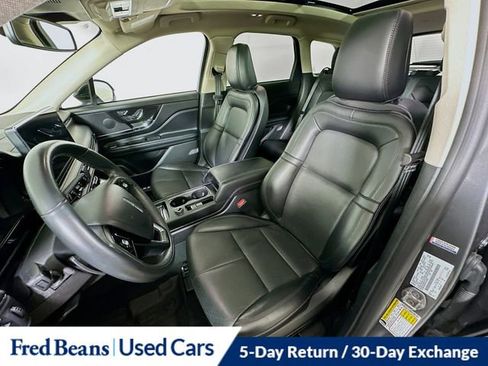 Certified 2023 Lincoln Corsair Grand Touring w/ Rear Removable Package Tray AWD/4WD image 23