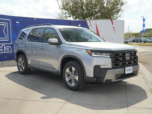 New 2026 Honda Pilot EX-L image 3