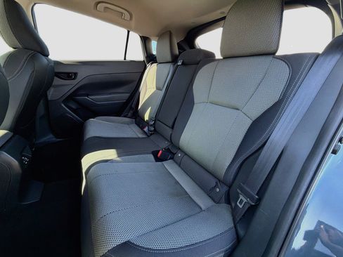 Certified 2024 Subaru Crosstrek 2.0i Premium AWD/4WD image 19
