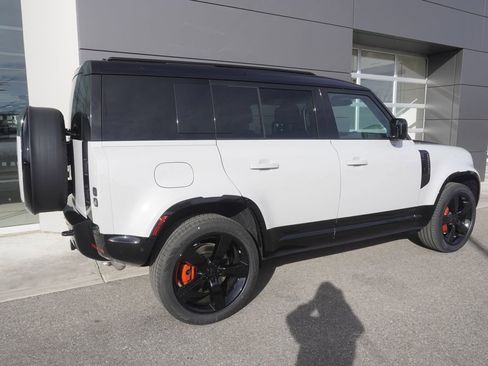New 2026 Land Rover Defender 110 X image 4