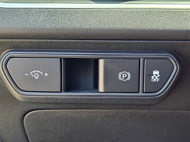New 2026 Kia K4 FWD image 14