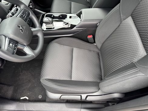 New 2026 Mitsubishi Outlander ES AWD/4WD image 24