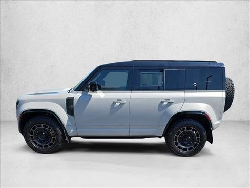 New 2026 Land Rover Defender 110 OCTA AWD/4WD image 8