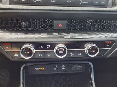 Used 2025 Honda CR-V Sport image 21