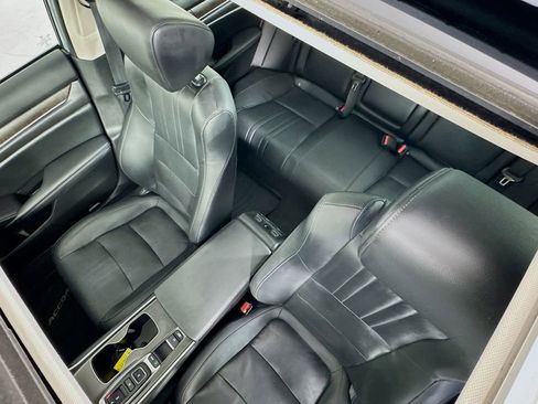 Used 2022 Honda Accord Touring image 27