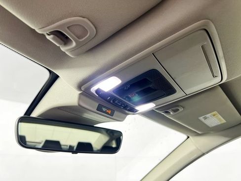 Used 2025 Honda Accord EX-L image 14