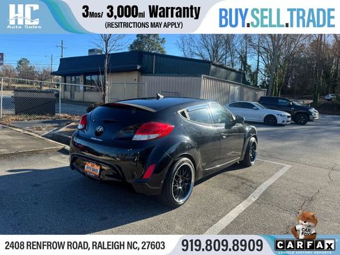 Used 2016 Hyundai Veloster Coupe 3D w/ Option Group 02 image 5