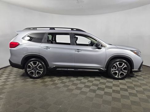 Used 2024 Subaru Ascent Limited w/ Technology Package AWD/4WD image 11