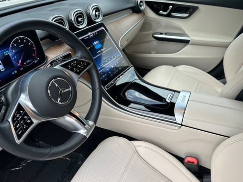 Certified 2022 Mercedes-Benz C 300 Sedan image 10