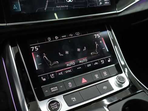 Used 2023 Audi Q8 Premium Plus w/ Premium Plus Package image 22