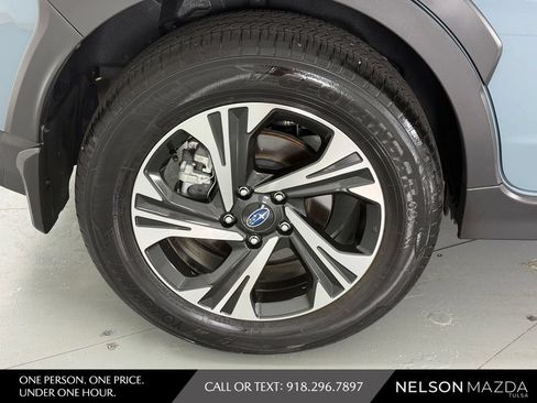 Used 2024 Subaru Crosstrek 2.0i Premium AWD/4WD image 11
