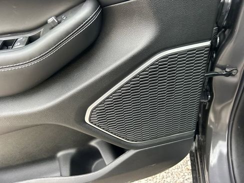 New 2026 Jeep Grand Cherokee Limited image 36