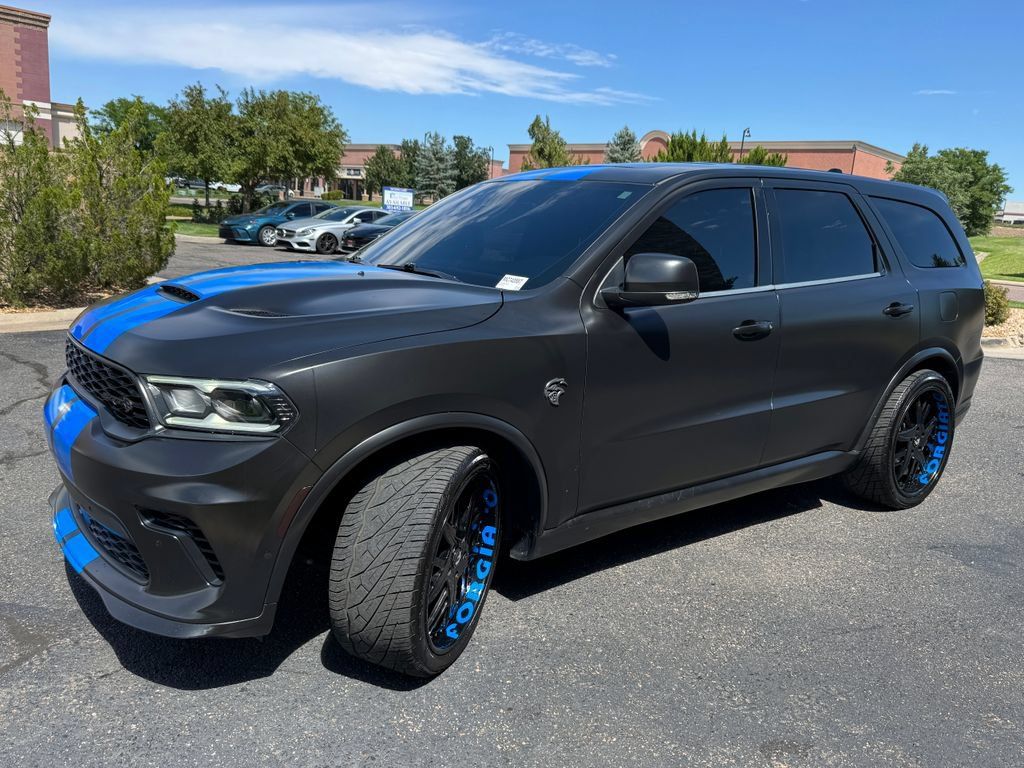 Used 2021 Dodge Durango SRT Hellcat w/ Technology Group AWD/4WD image 4