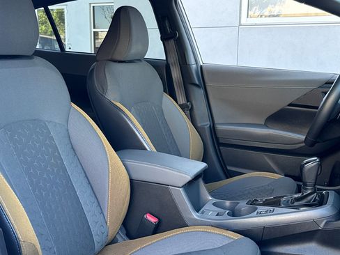 Used 2024 Subaru Crosstrek 2.5i Sport w/ Crosstrek Mirror Package image 30