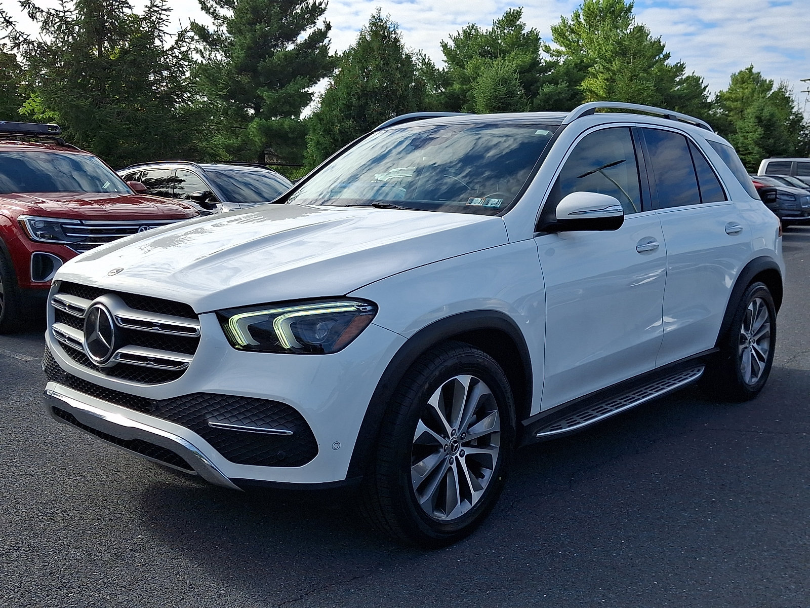 Used 2020 Mercedes-Benz GLE 350 4MATIC image 3