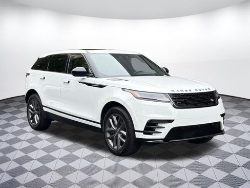Certified 2026 Land Rover Range Rover Velar Dynamic SE AWD/4WD image 7