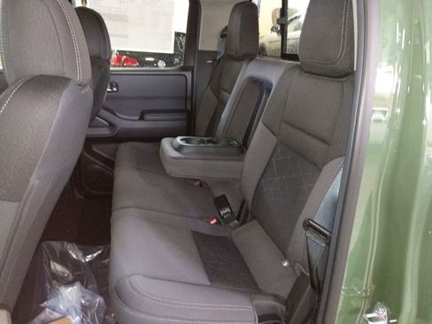 New 2026 Nissan Frontier SV w/ SV Convenience Package AWD/4WD image 16