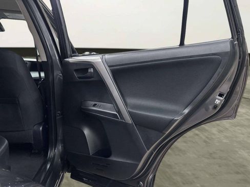 Used 2017 Toyota RAV4 LE w/ All Weather Liner Package AWD/4WD image 16