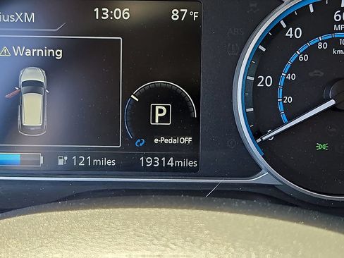 Used 2024 Nissan Leaf SV Plus FWD image 21