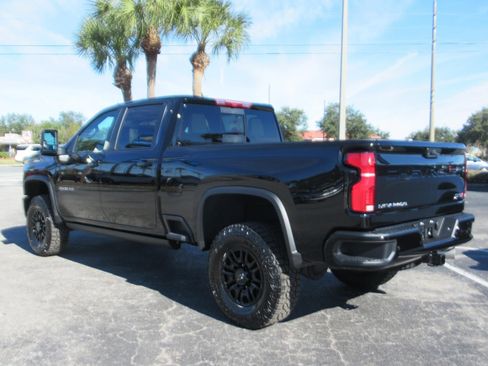 New 2026 Chevrolet Silverado 2500 ZR2 image 7