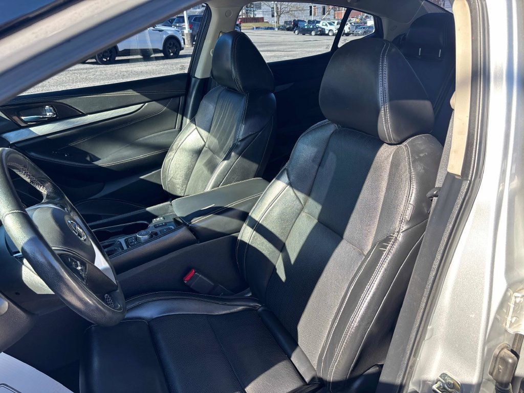 Used 2017 Nissan Maxima 3.5 SL FWD image 10