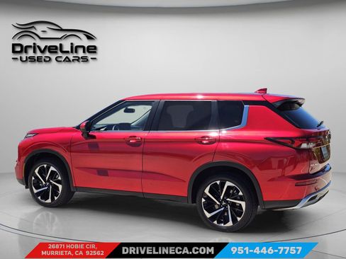Used 2024 Mitsubishi Outlander SE image 13
