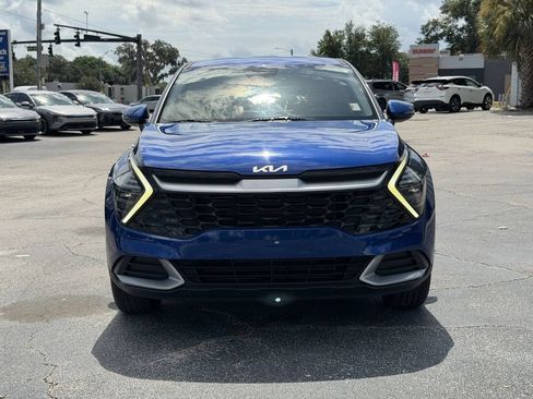 Used 2024 Kia Sportage EX FWD image 9