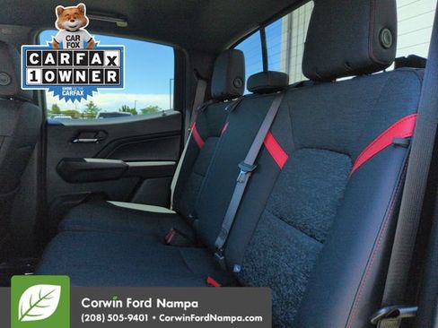 Used 2024 Chevrolet Colorado Z71 w/ Z71 Convenience Package 2 AWD/4WD image 26