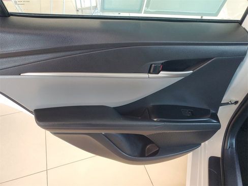 Used 2025 Toyota Camry LE w/ Convenience Package image 13