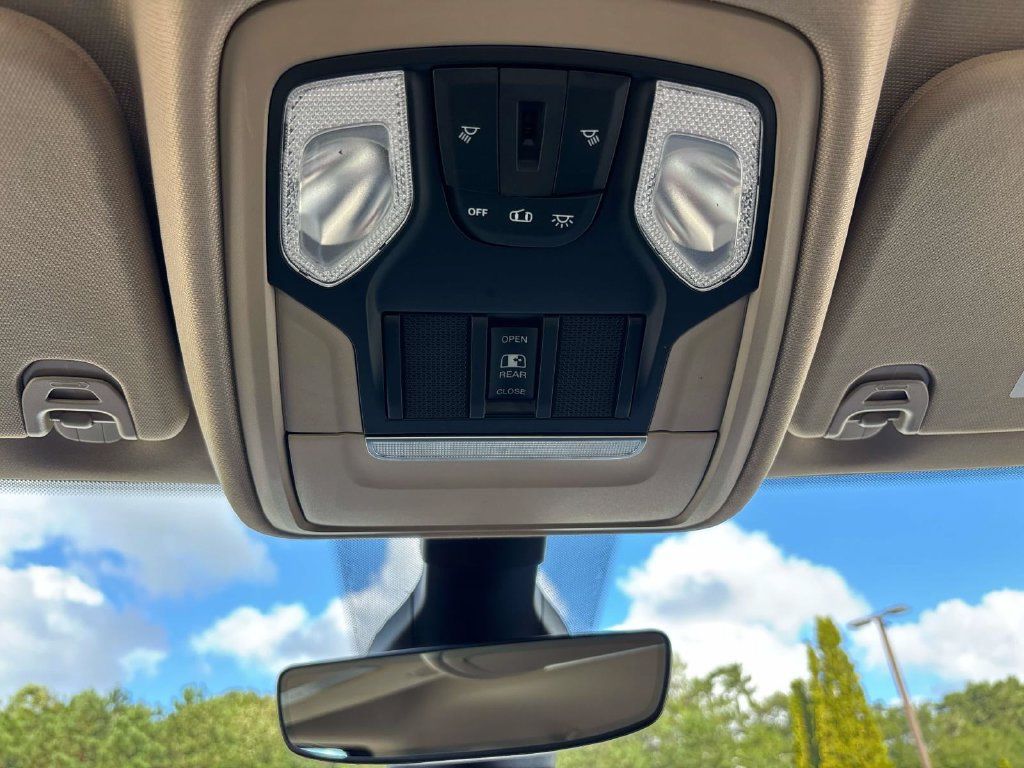 Used 2020 RAM 1500 Big Horn AWD/4WD image 30