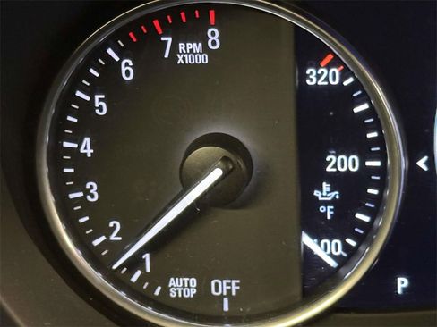 Used 2020 Buick Envision Premium w/ LPO, Road Trip Package image 31