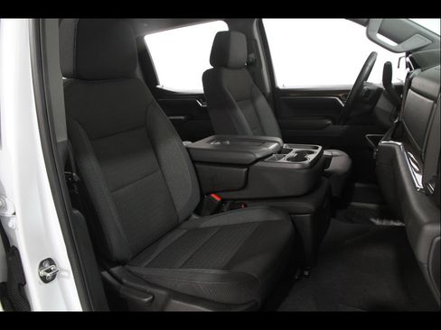 Certified 2024 Chevrolet Silverado 1500 LT image 18