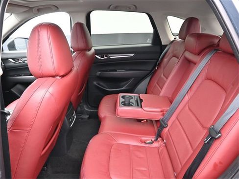Certified 2023 MAZDA CX-5 Carbon Edition image 24