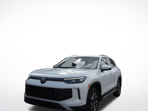 New 2026 Volkswagen Tiguan S AWD/4WD image 3