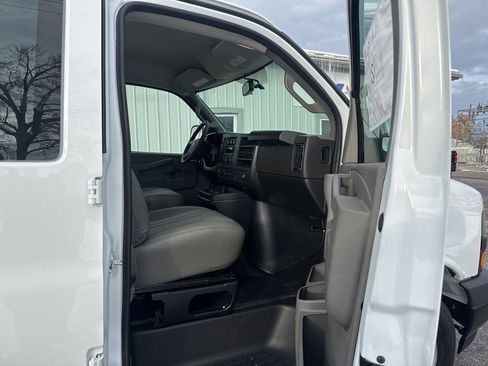 New 2025 Chevrolet Express 2500 Extended w/ Driver Convenience Package RWD image 23