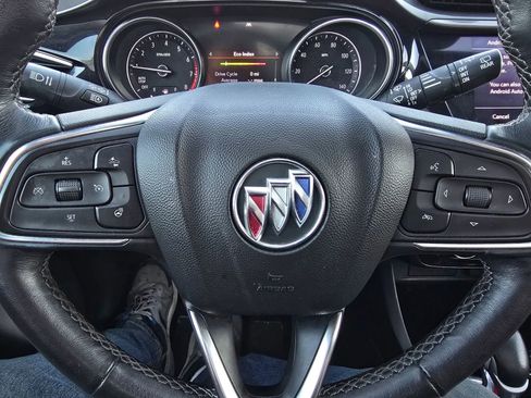 Used 2021 Buick Encore GX Essence w/ Experience Buick Package image 11