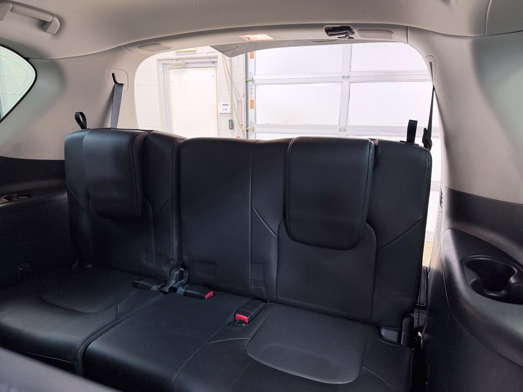 Used 2022 Nissan Armada SL w/ Captain's Chairs Package AWD/4WD image 28