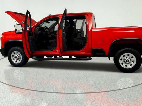 Used 2024 Chevrolet Silverado 3500 W/T w/ WT Convenience Package AWD/4WD image 10