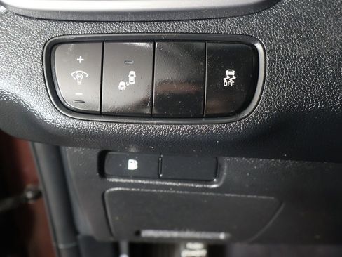 Used 2020 Kia Sorento LX w/ LX I4 Convenience Package image 35