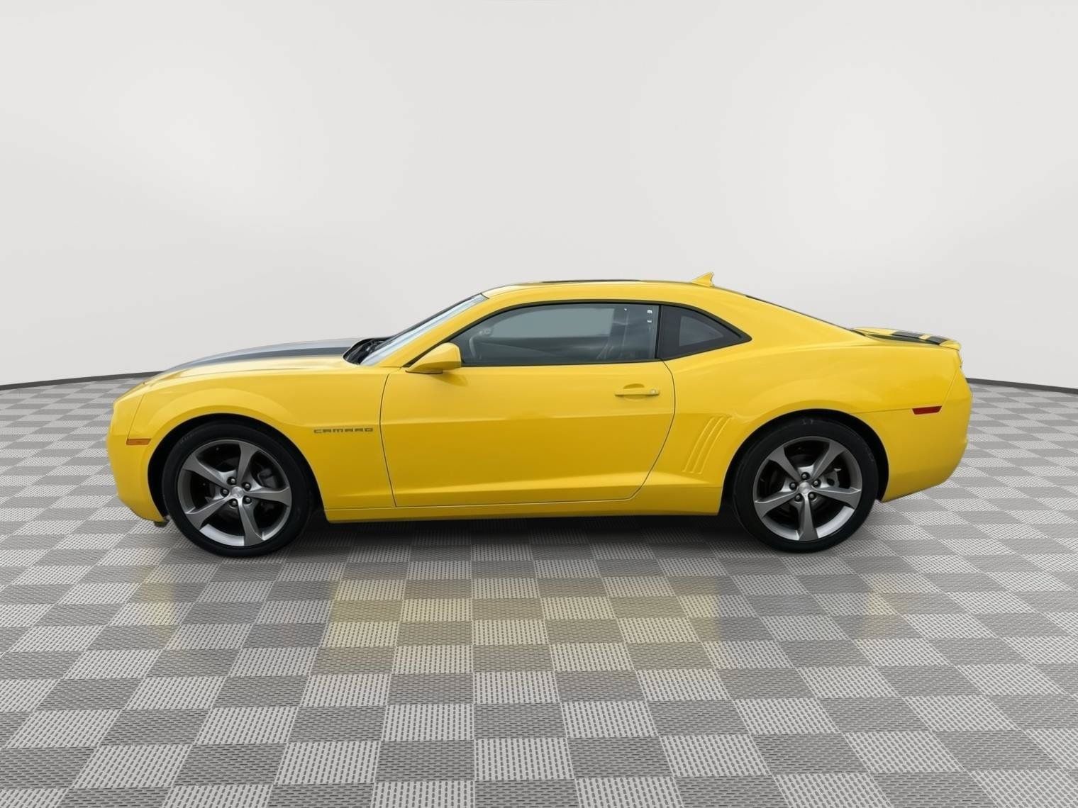 Used 2013 Chevrolet Camaro LT w/ RS Package RWD image 4