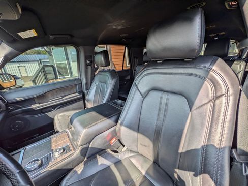 Used 2020 Ford Expedition Max Limited AWD/4WD image 30