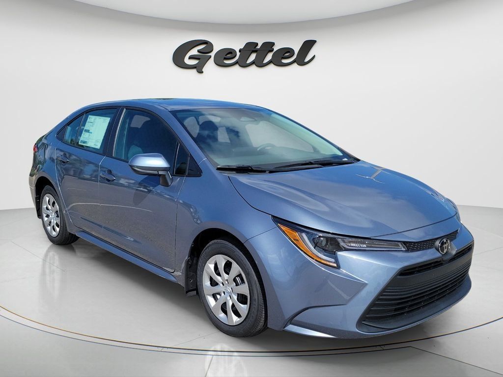 New 2026 Toyota Corolla LE FWD image 11