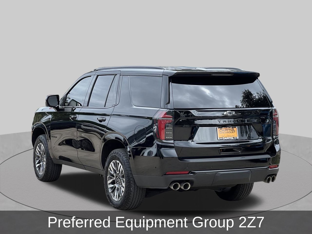 Used 2025 Chevrolet Tahoe Z71 AWD/4WD image 3
