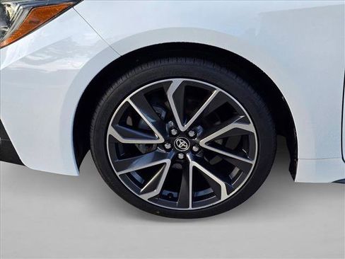 Used 2020 Toyota Corolla SE FWD image 21