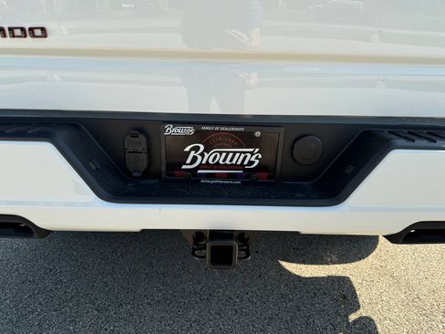 New 2026 Chevrolet Silverado 1500 RST w/ Redline Edition AWD/4WD image 10