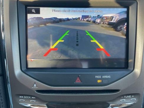 Used 2011 Lincoln MKX AWD w/ Sight & Sound Pkg image 3