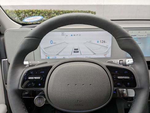 New 2024 Hyundai Ioniq 5 SEL image 21